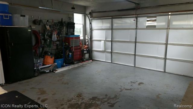 4959 Irwindale Drive, Waterford, MI 48328