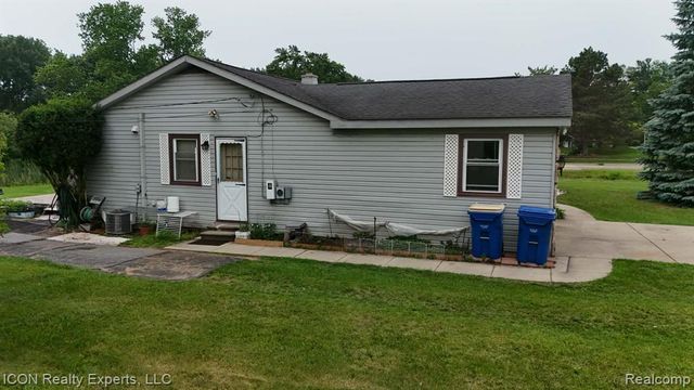 4959 Irwindale Drive, Waterford, MI 48328