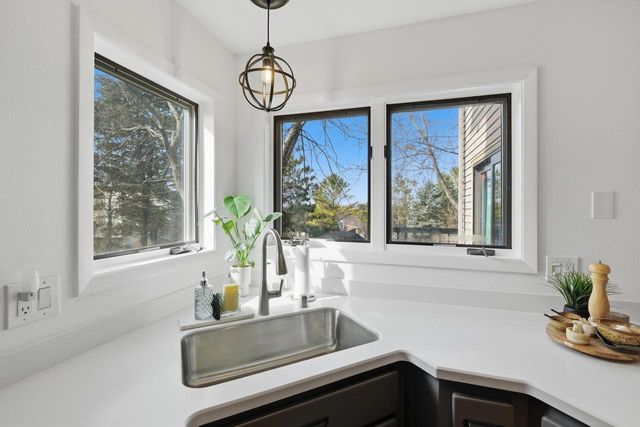 34 Maple View Court, Madison, WI 53719