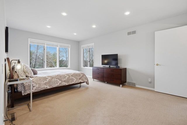 34 Maple View Court, Madison, WI 53719