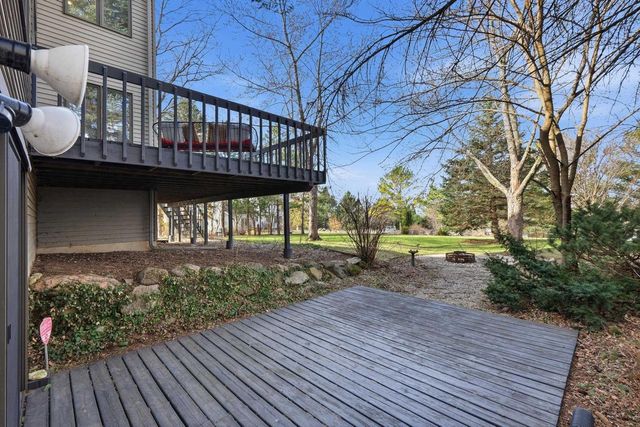 34 Maple View Court, Madison, WI 53719