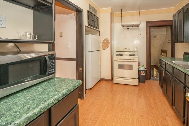 1033 Walnut Avenue, Alliance, OH 44601