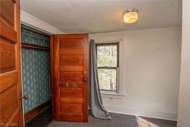 1033 Walnut Avenue, Alliance, OH 44601
