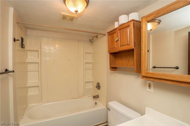 1033 Walnut Avenue, Alliance, OH 44601