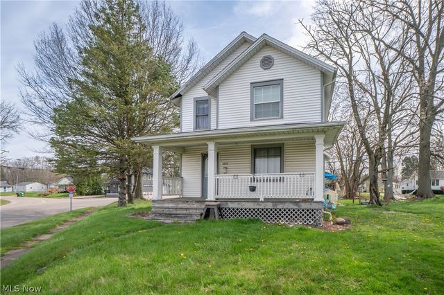 1033 Walnut Avenue, Alliance, OH 44601