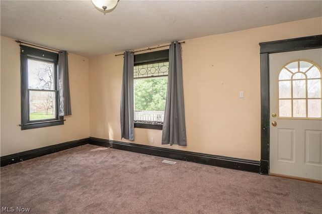 1033 Walnut Avenue, Alliance, OH 44601