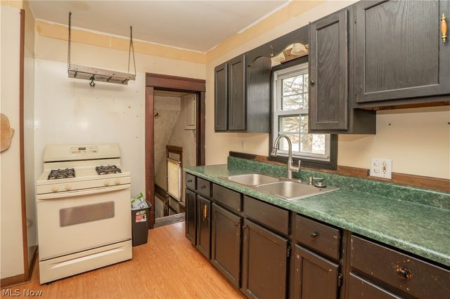 1033 Walnut Avenue, Alliance, OH 44601