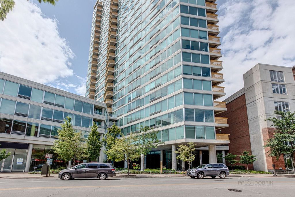 1720 Maple Avenue 1360, Evanston, IL 60201