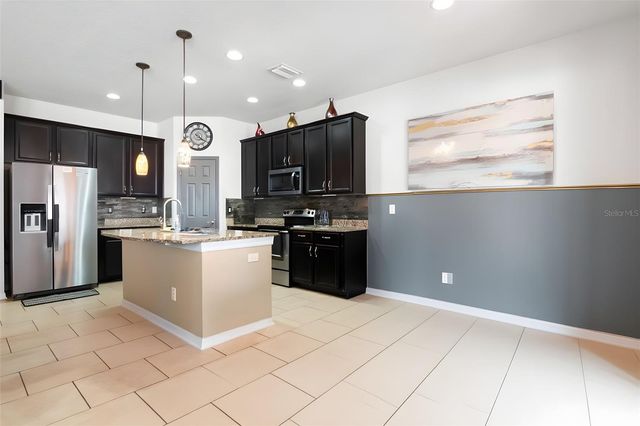 7759 WINDCHASE WAY, Wesley Chapel, FL 33545