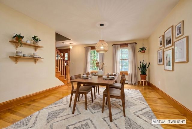 2 Eastwood Dr, Southampton, MA 01073