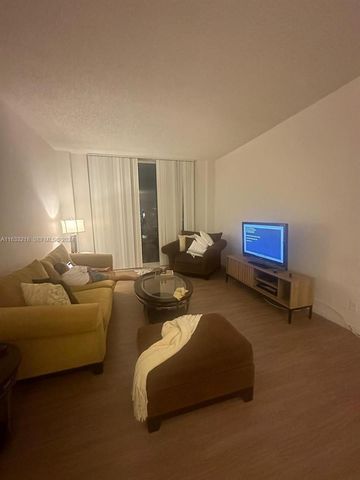 19380 Collins Avenue PH-7, Sunny Isles Beach, FL 33160