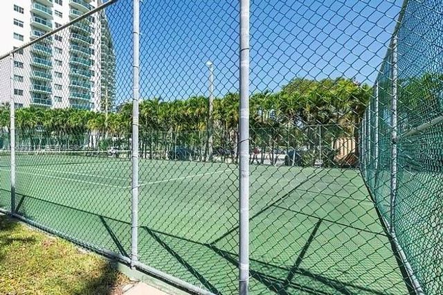 19380 Collins Avenue PH-7, Sunny Isles Beach, FL 33160