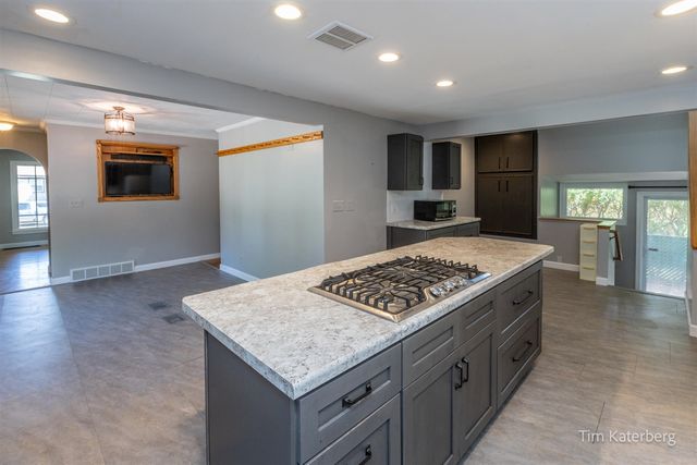 1130 Walsh Street, Grand Rapids, MI 49507