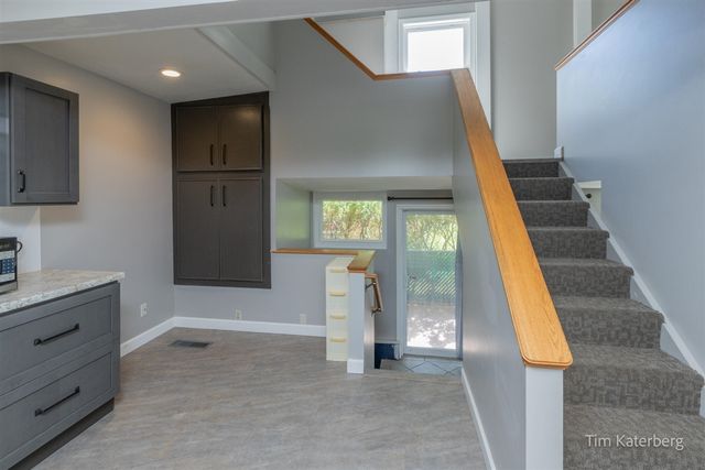 1130 Walsh Street, Grand Rapids, MI 49507