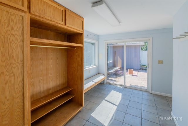 1130 Walsh Street, Grand Rapids, MI 49507