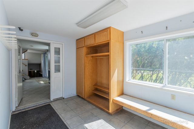 1130 Walsh Street, Grand Rapids, MI 49507