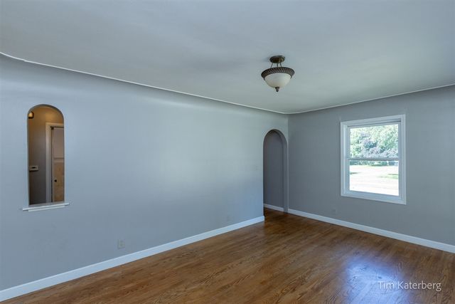 1130 Walsh Street, Grand Rapids, MI 49507