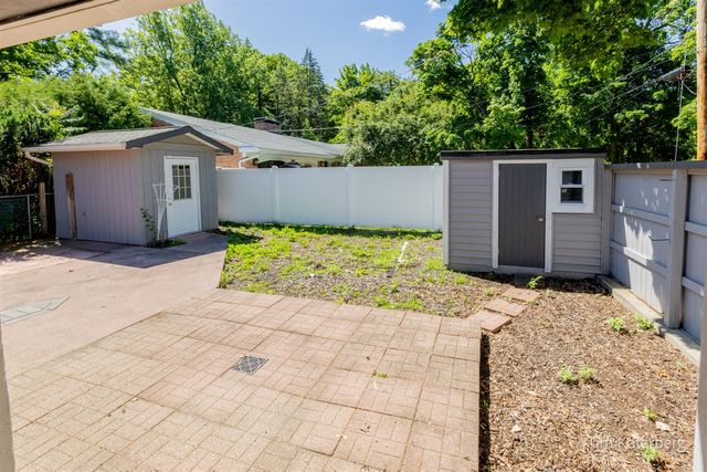 1130 Walsh Street, Grand Rapids, MI 49507