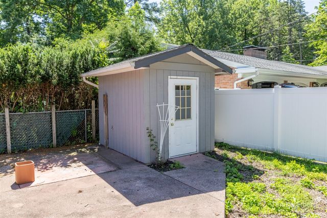 1130 Walsh Street, Grand Rapids, MI 49507