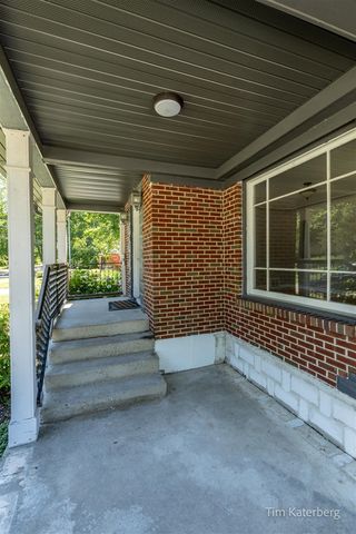 1130 Walsh Street, Grand Rapids, MI 49507