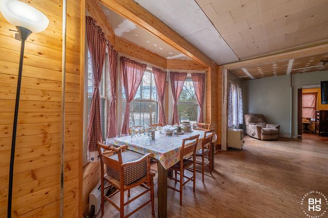 113 Forest Hill Avenue, Saranac Lake, NY 12983