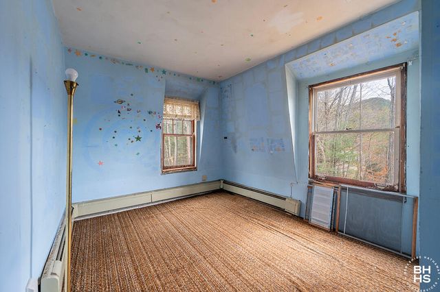 113 Forest Hill Avenue, Saranac Lake, NY 12983