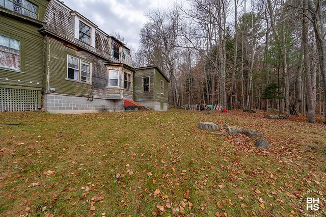 113 Forest Hill Avenue, Saranac Lake, NY 12983