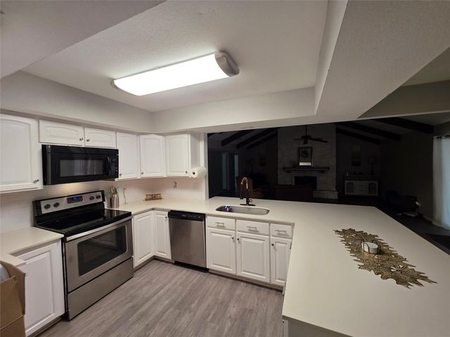 6515 Mission Hills Drive, San Antonio, TX 78244