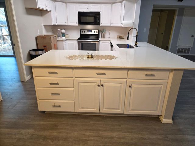 6515 Mission Hills Drive, San Antonio, TX 78244