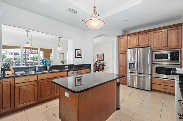 165 AVENUE DE LA MER 402, Palm Coast, FL 32137