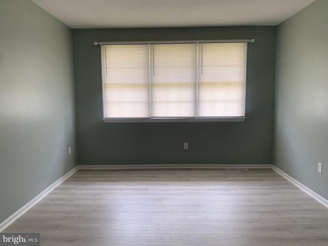 517 GARRICK RD, Hockessin, DE 19707