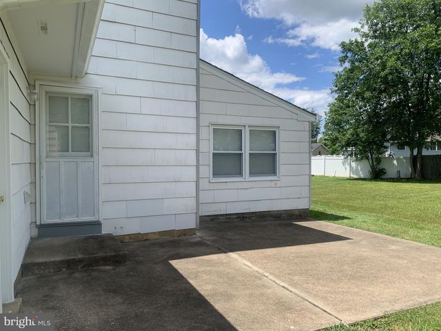 517 GARRICK RD, Hockessin, DE 19707