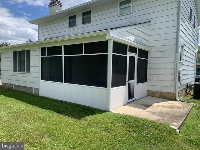 517 GARRICK RD, Hockessin, DE 19707