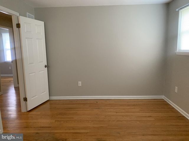 517 GARRICK RD, Hockessin, DE 19707