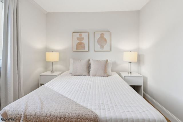 200 Paterson Ave 1A, East Rutherford Boro, NJ 07073