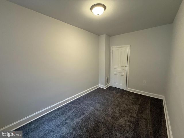 2209 LOGAN ST, Harrisburg, PA 17110