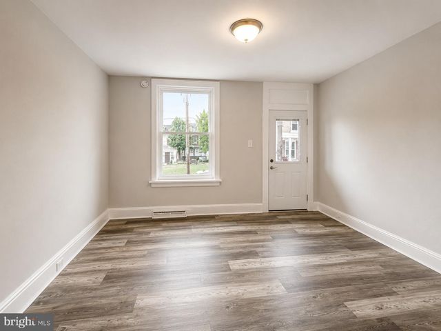 2209 LOGAN ST, Harrisburg, PA 17110