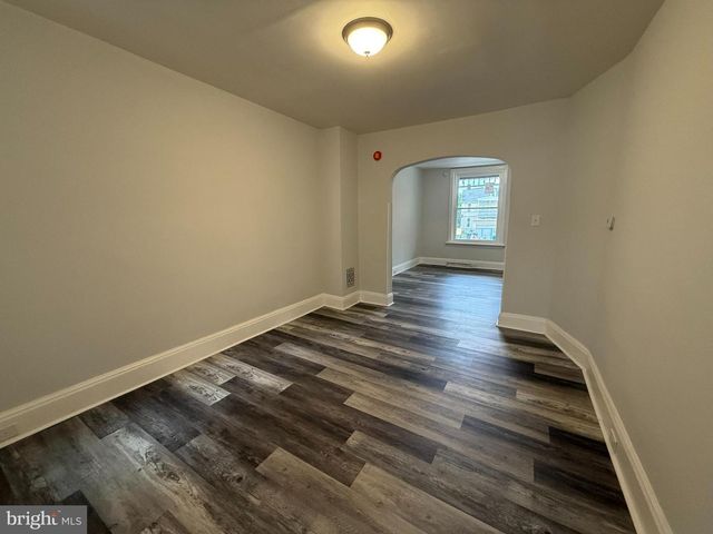 2209 LOGAN ST, Harrisburg, PA 17110