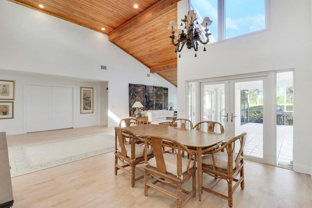 13760 Sand Crane Drive, Palm Beach Gardens, FL 33418