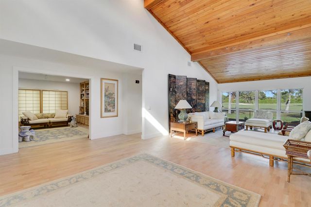 13760 Sand Crane Drive, Palm Beach Gardens, FL 33418