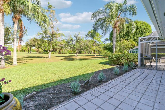 13760 Sand Crane Drive, Palm Beach Gardens, FL 33418