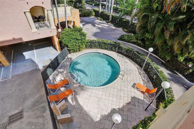 1834 Brickell Ave 31, Miami, FL 33129