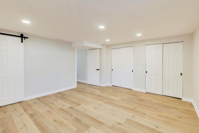 1216 N 20th Avenue G, Melrose Park, IL 60160