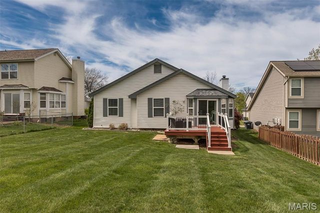 172 Autumn Chase Drive, St Charles, MO 63366