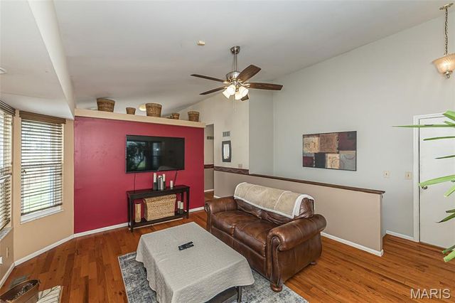 172 Autumn Chase Drive, St Charles, MO 63366