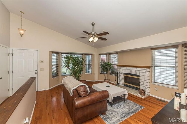 172 Autumn Chase Drive, St Charles, MO 63366