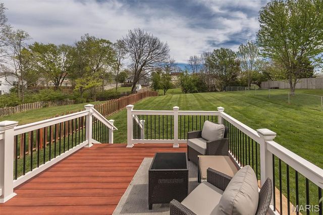 172 Autumn Chase Drive, St Charles, MO 63366