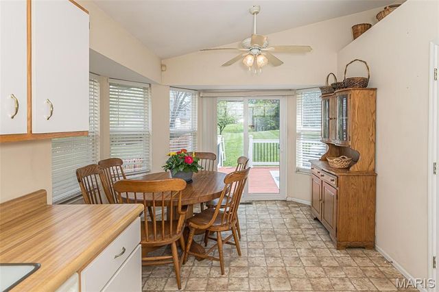 172 Autumn Chase Drive, St Charles, MO 63366