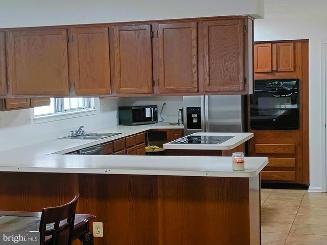 4805 ASHFORD PL, Upper Marlboro, MD 20772
