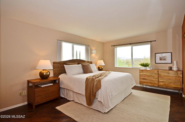 745 W Bangalor Drive, Oro Valley, AZ 85737